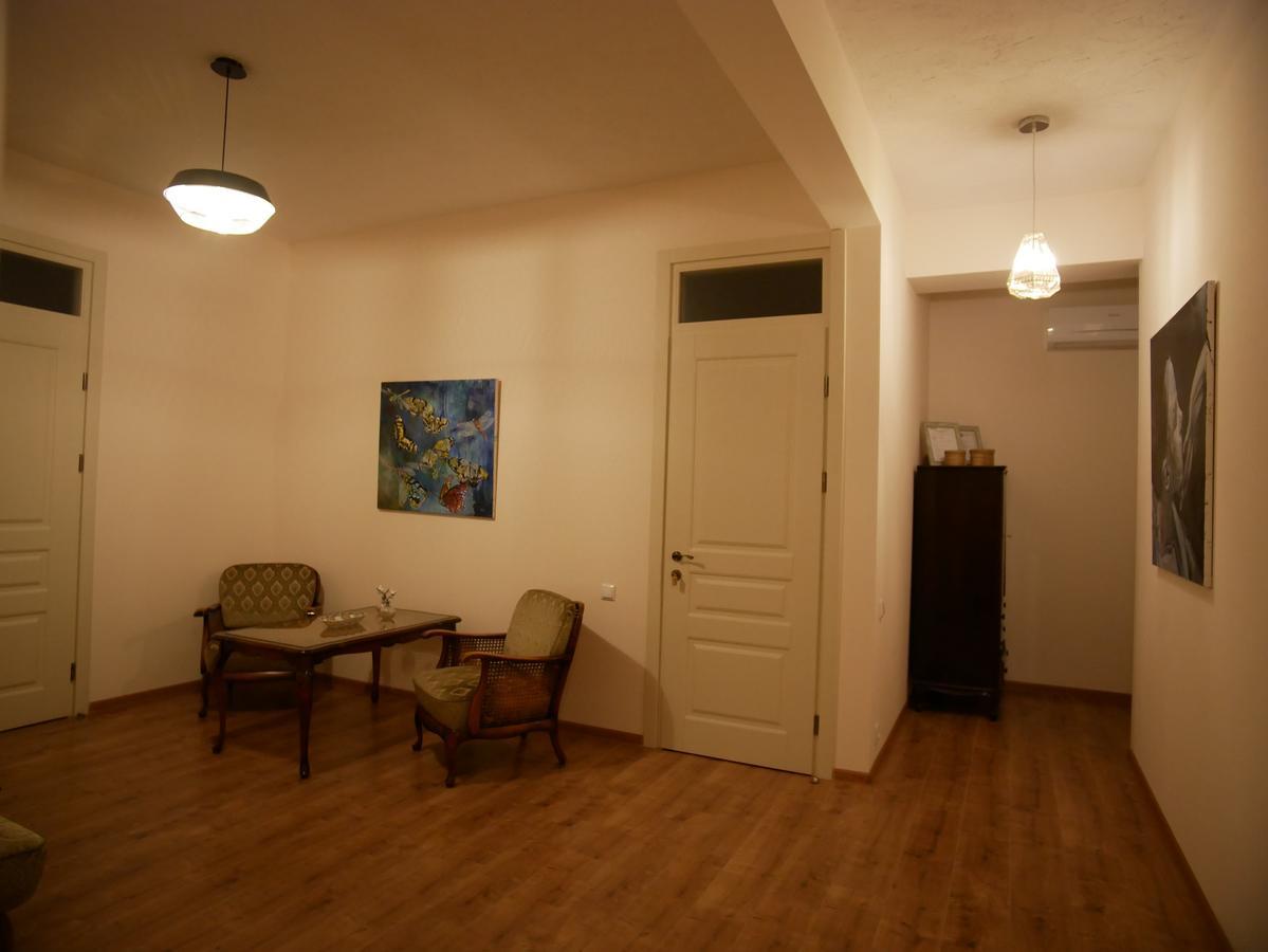 My Garden Hotel Тбилиси Екстериор снимка